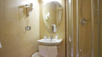 Free toiletries, hair dryer