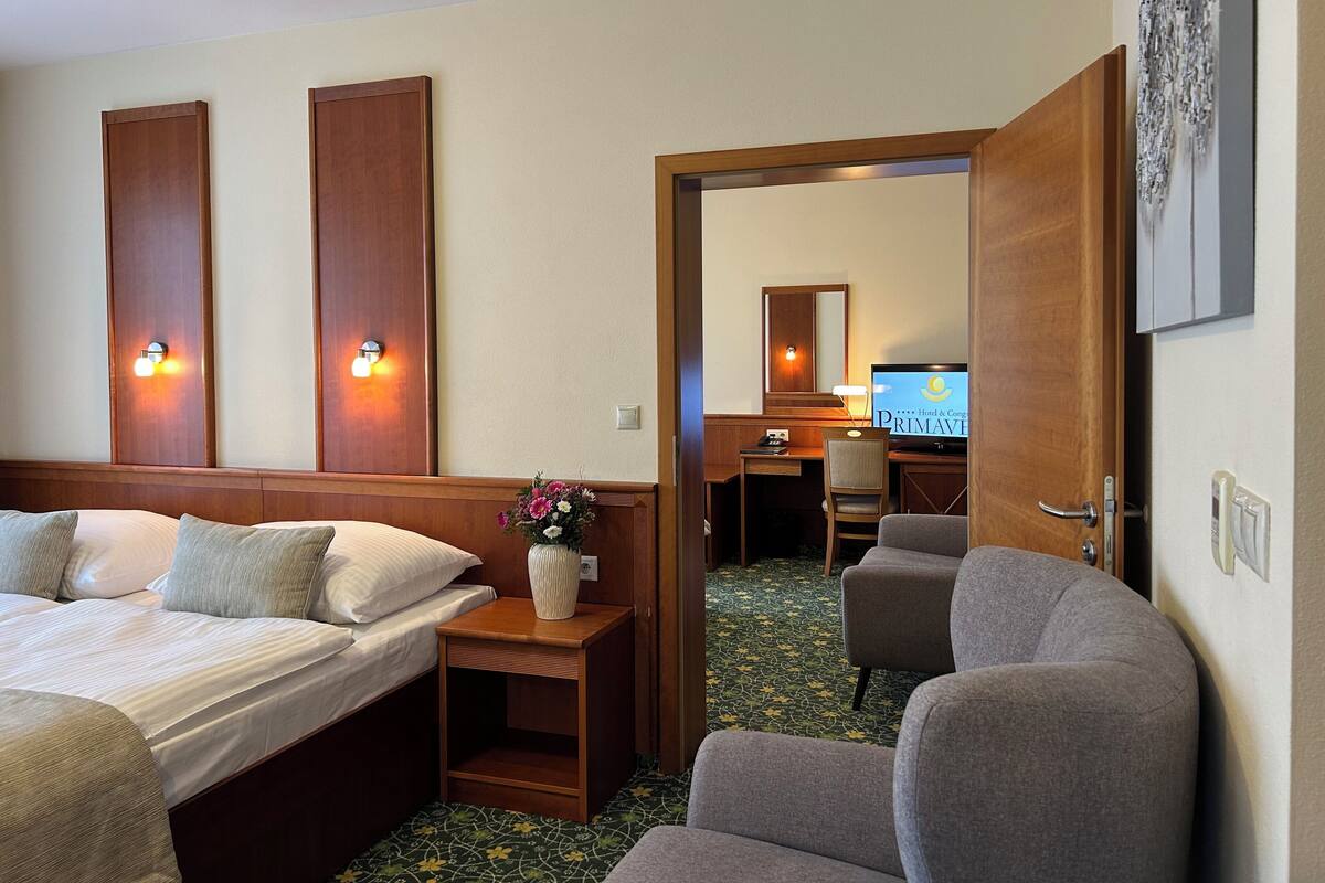 In-room safe, desk, blackout curtains, soundproofing