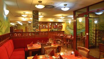 Bar (in der Unterkunft)