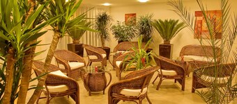 普立瑪維拉飯店暨會議中心