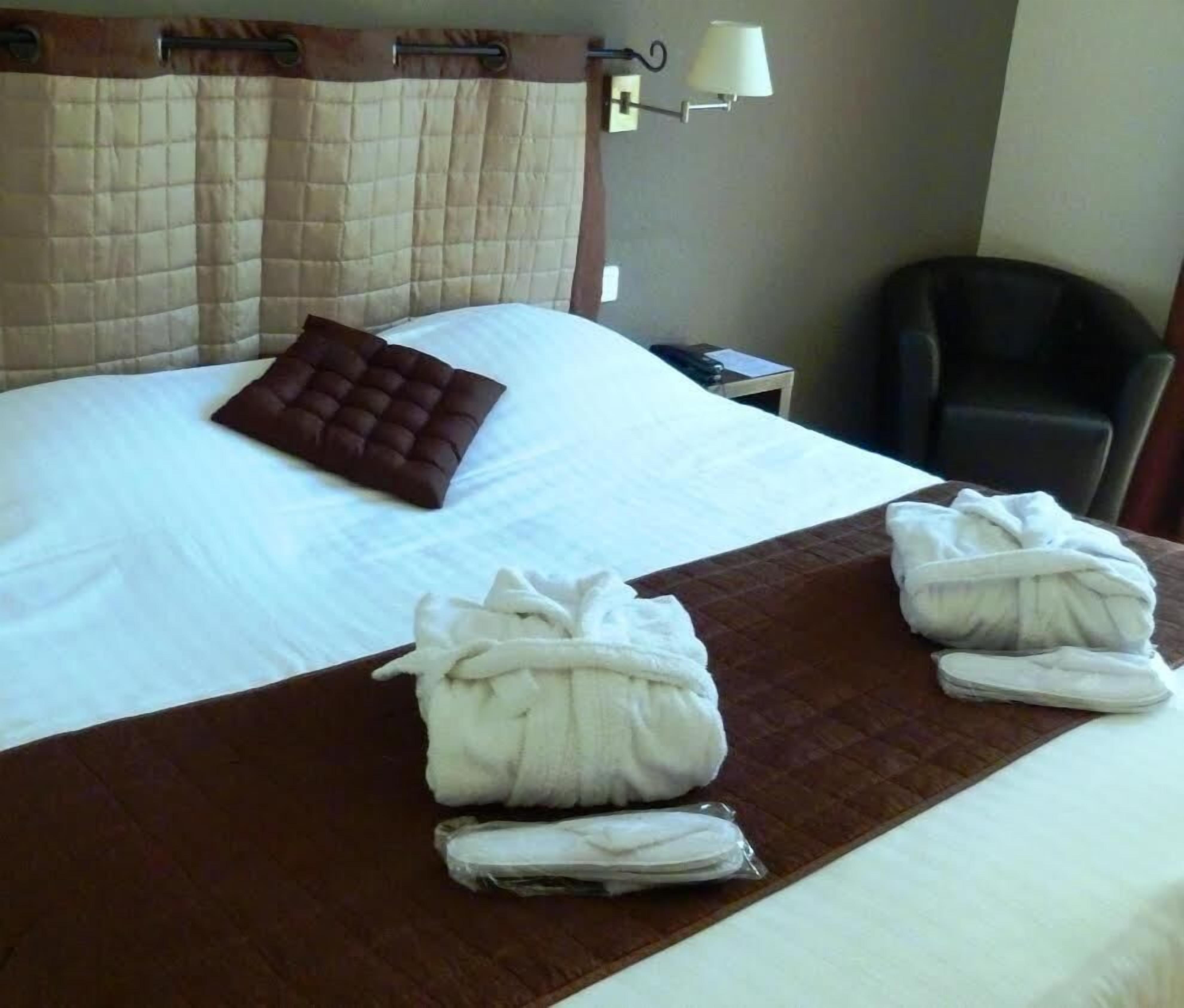 superior double room | in-room safe, desk, blackout curtains, soundproofing