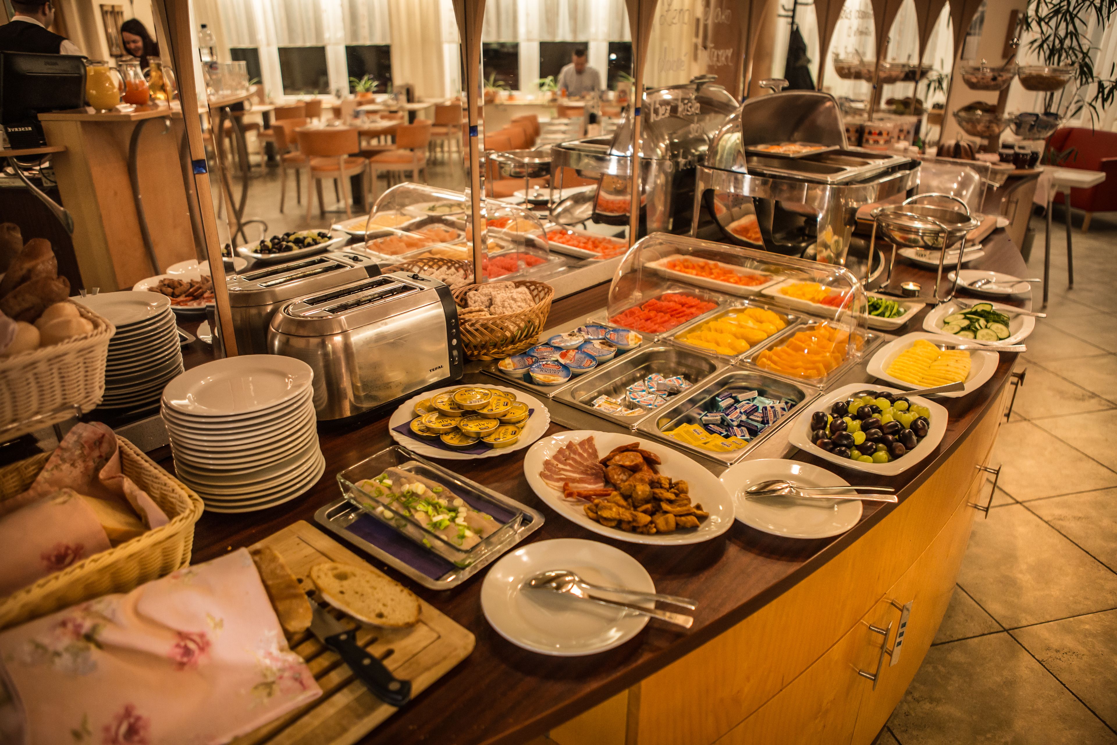 Daily buffet breakfast (EUR 12 per person)