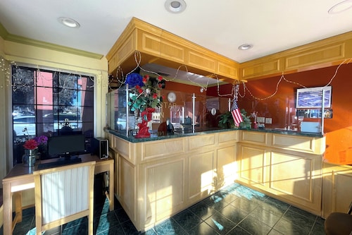 Sunstar Inn Los Banos near I-5