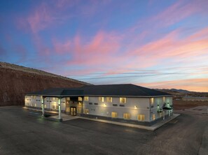 Exterior - Quality Inn & Suites Salina National Forest Area (Salina)