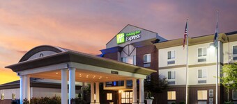 Holiday Inn Express Warrenton by IHG