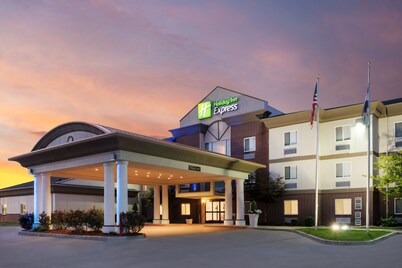 Holiday Inn Express Warrenton by IHG