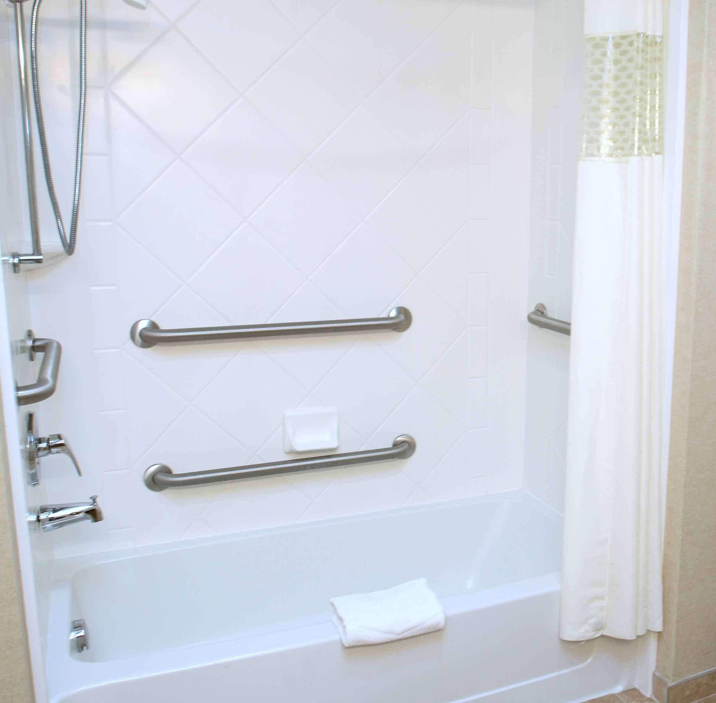 two queen beds, non-smoking, accessible with tub | bathroom | free toiletries, hair dryer, towels