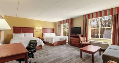 Hampton Inn & Suites Williamsburg Historic District