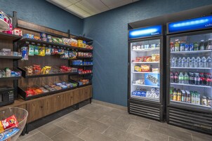Snack bar