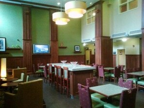 Dagelijks ontbijtbuffet inbegrepen