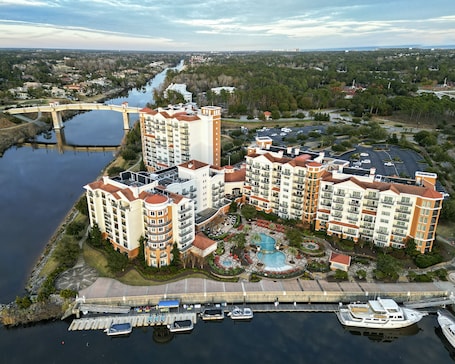 Exterior. Marina Inn At Grande Dunes