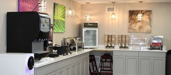 Wingate by Wyndham Kings Bay Naval Base / I-95
