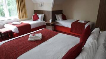 Standard Quadruple Room, Multiple Beds