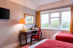 Standard Twin Room, 2 Single Beds - Broadfield Park Hotel (Rochdale)