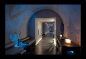Couples treatment room(s), steam room, Turkish bath/hammam