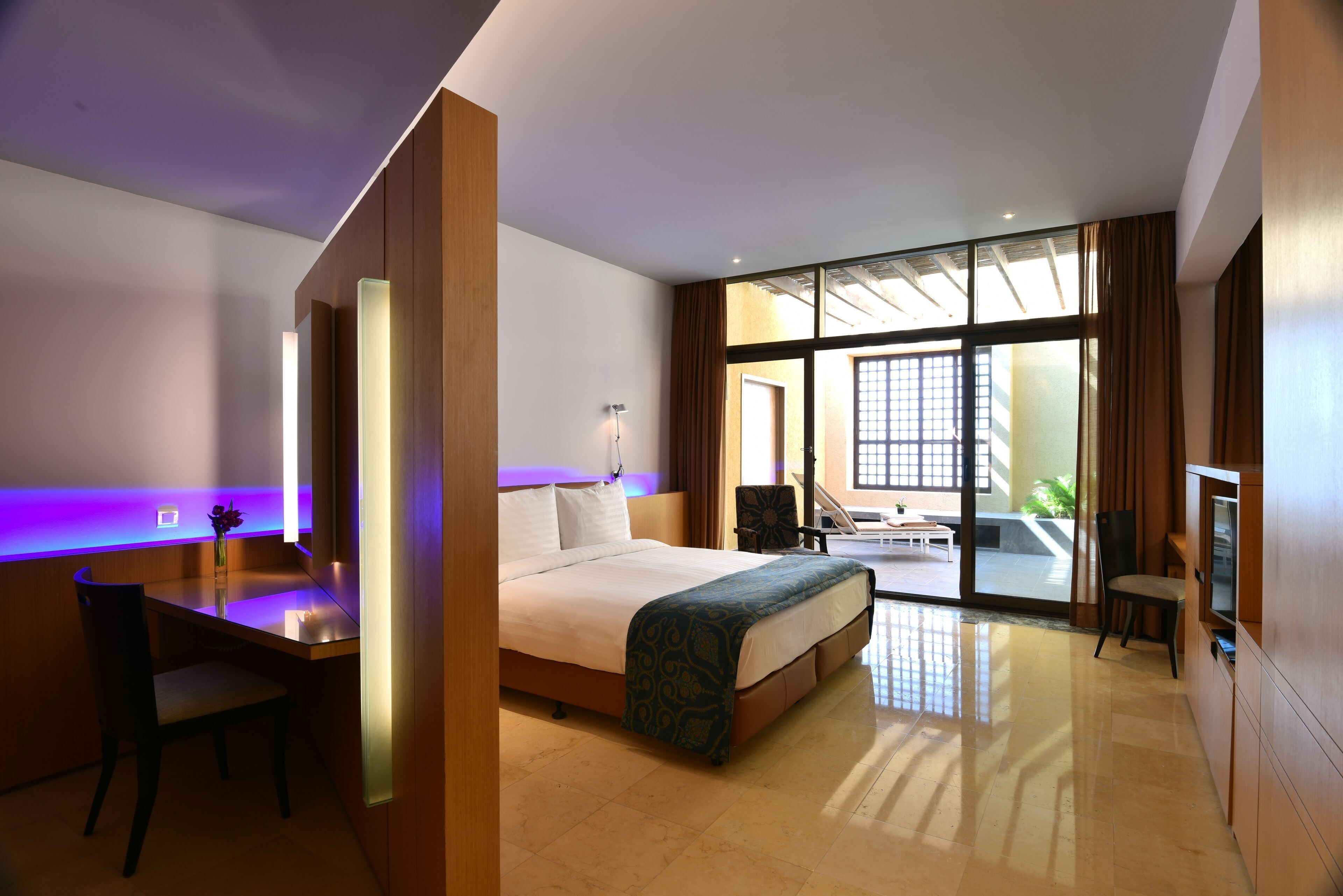 Free minibar, in-room safe, desk, blackout drapes