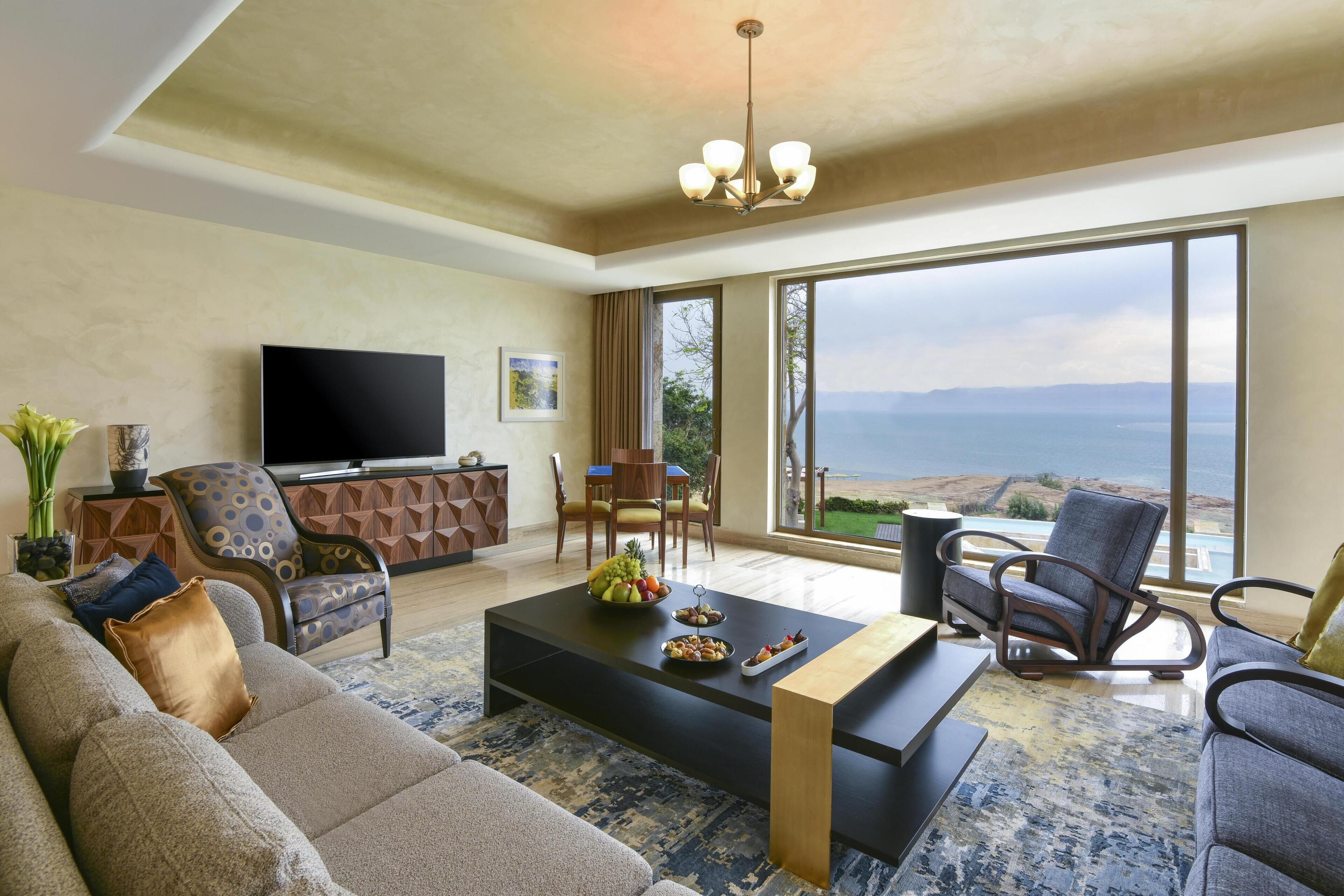 電漿電視、 DVD 播放機