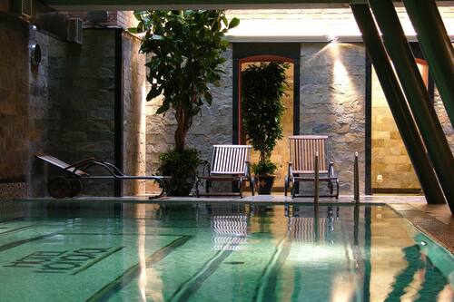 Türkisches Bad/Hamam, Thai-Massagen, Sportmassagen