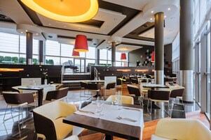 Breakfast, lunch and dinner served