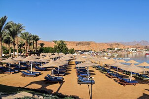 Playa privada cerca y servicio gratuito de transporte a la playa