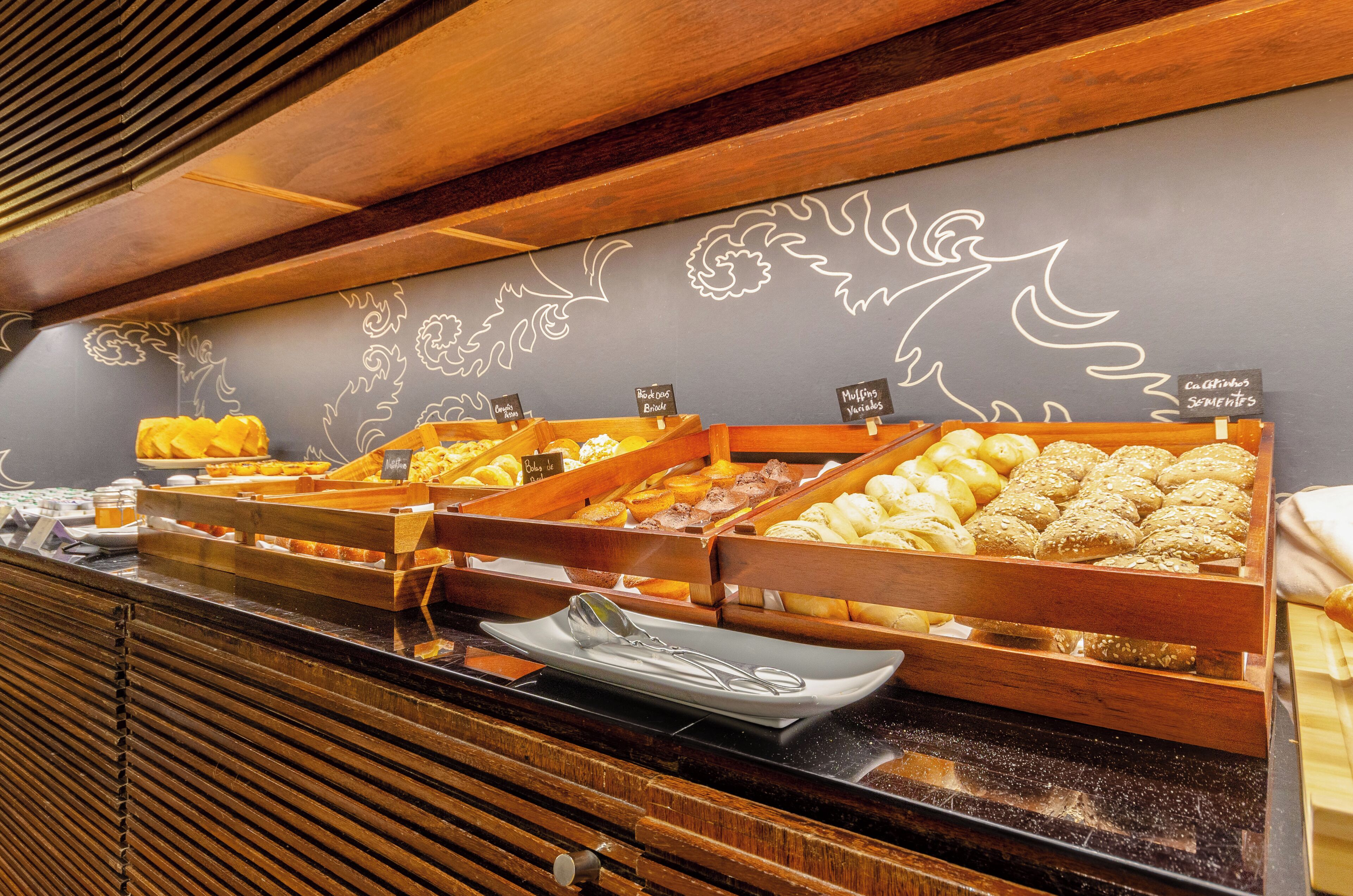 daily buffet breakfast (eur 15 per person)