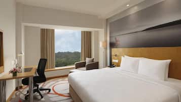 1 bedroom, premium bedding, pillowtop beds, minibar