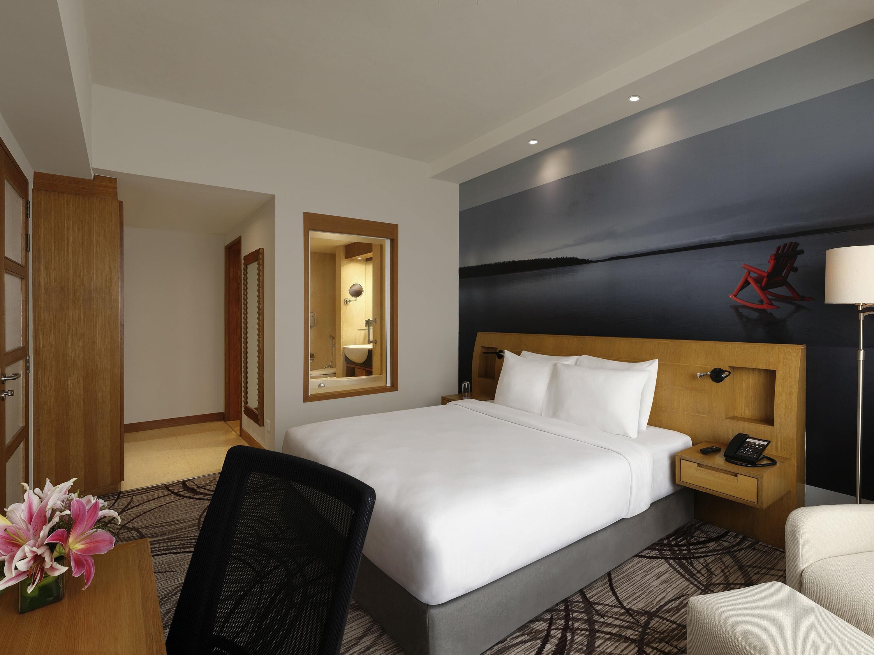 高級寢具、舒適加層、迷你吧、客房內保險箱