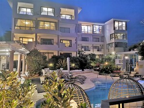 Front of property - Misty Waves Boutique Hotel (Hermanus)