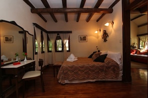 House, 2 Bedrooms (Cipreses)