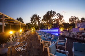 7 restaurants, breakfast, lunch, dinner served; international cuisine - Hotel Turan Prince - All Inclusive (Manavgat)