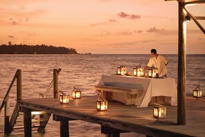 Egyptian cotton sheets, premium bedding, minibar, in-room safe