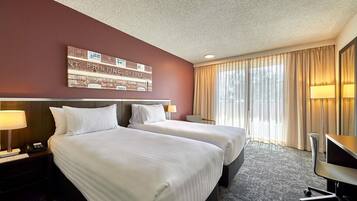 Superior Twin Room, Balcony | In-room safe, desk, laptop workspace, blackout drapes