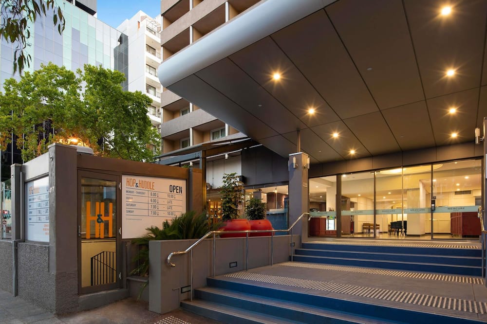 Mercure Perth On Hay