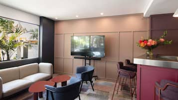 Bar (en la propiedad)