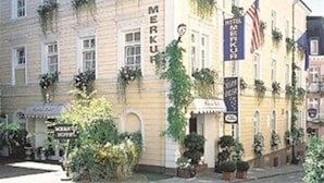 施設の正面