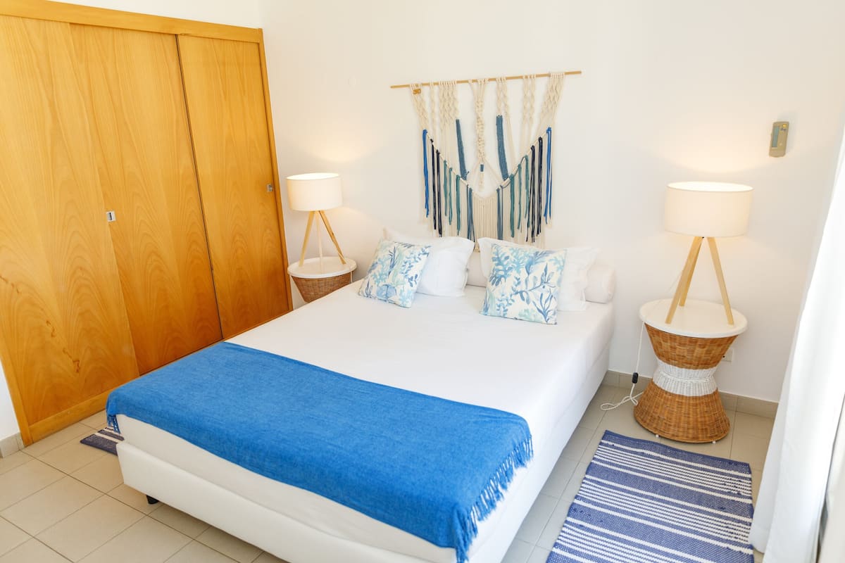 Standard Apartment, 2 Bedrooms | 1 bedroom, in-room safe, blackout drapes, iron/ironing board
