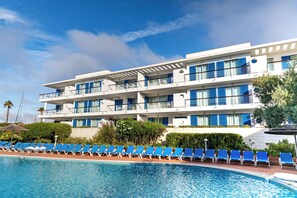 Piscine couverte, piscine extérieure