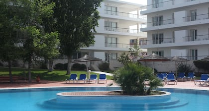 Marina Club I