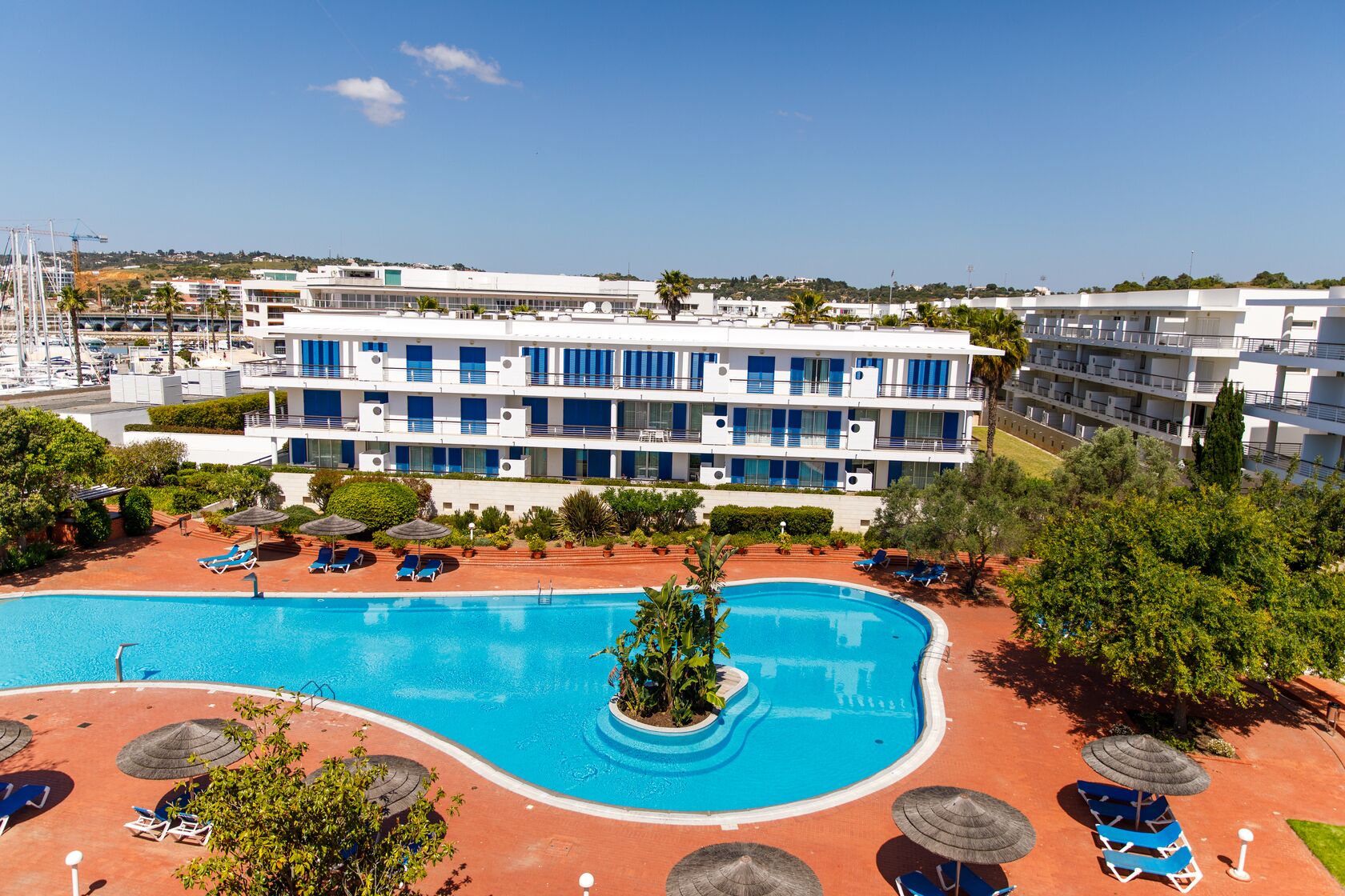 Appartement, 1 slaapkamer, uitzicht op jachthaven (or Pool View) | Een kluis op de kamer, verduisterende gordijnen