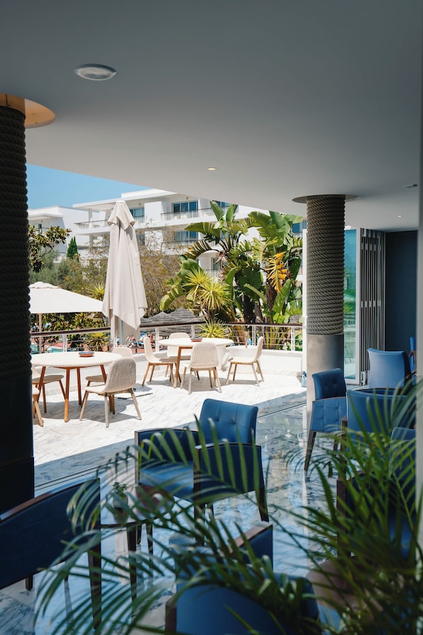 Vue sur la piscine, ouvert tous les jours