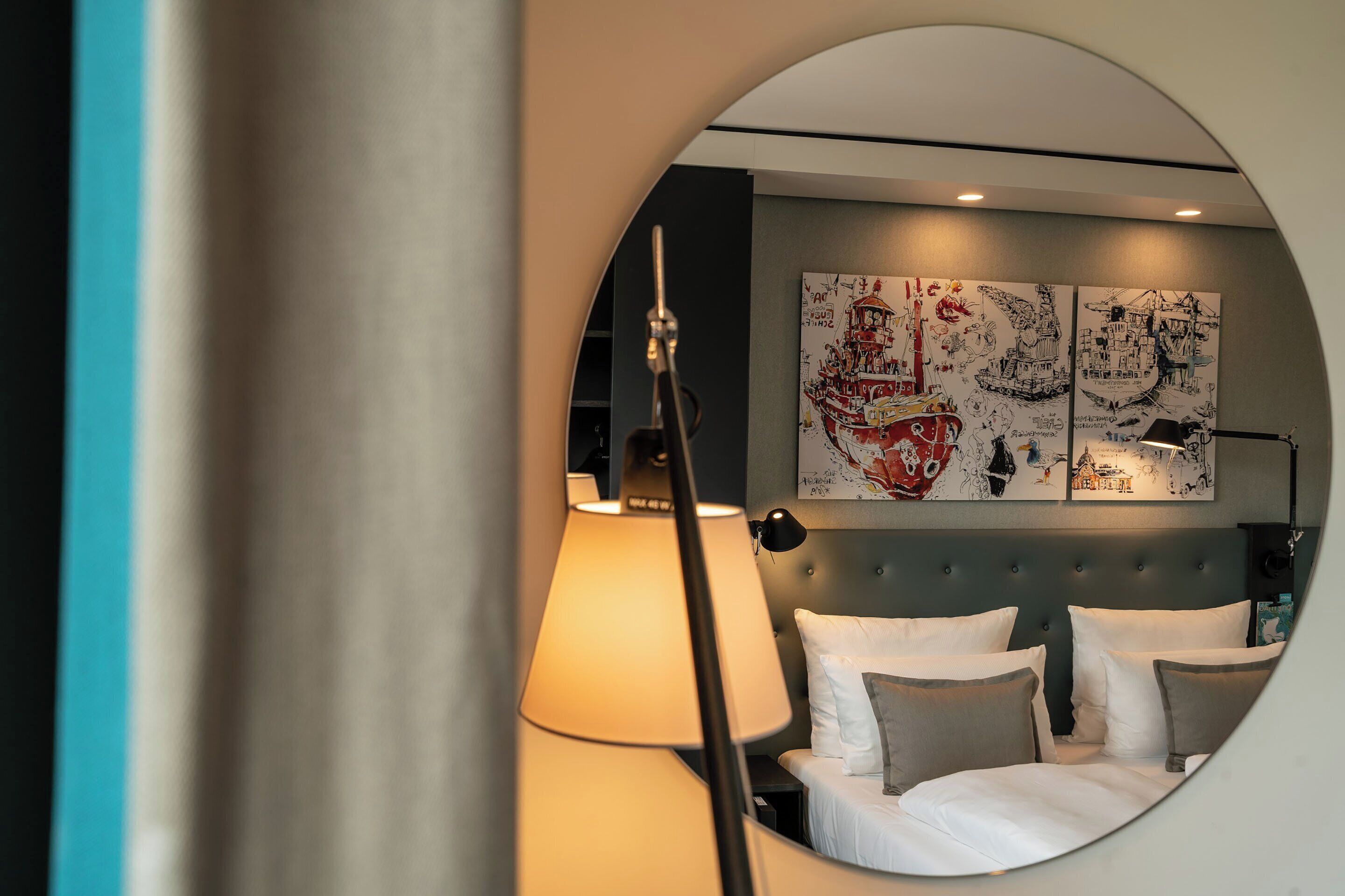 egyptian cotton sheets, premium bedding, down duvets, desk