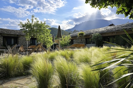 Exterior. Hotel E Caselle