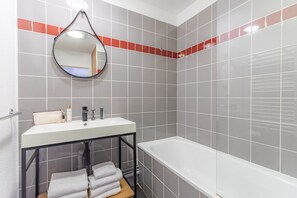 Villa, 2 Schlafzimmer | Badezimmer | Haartrockner, Handtücher, Seife, Shampoo