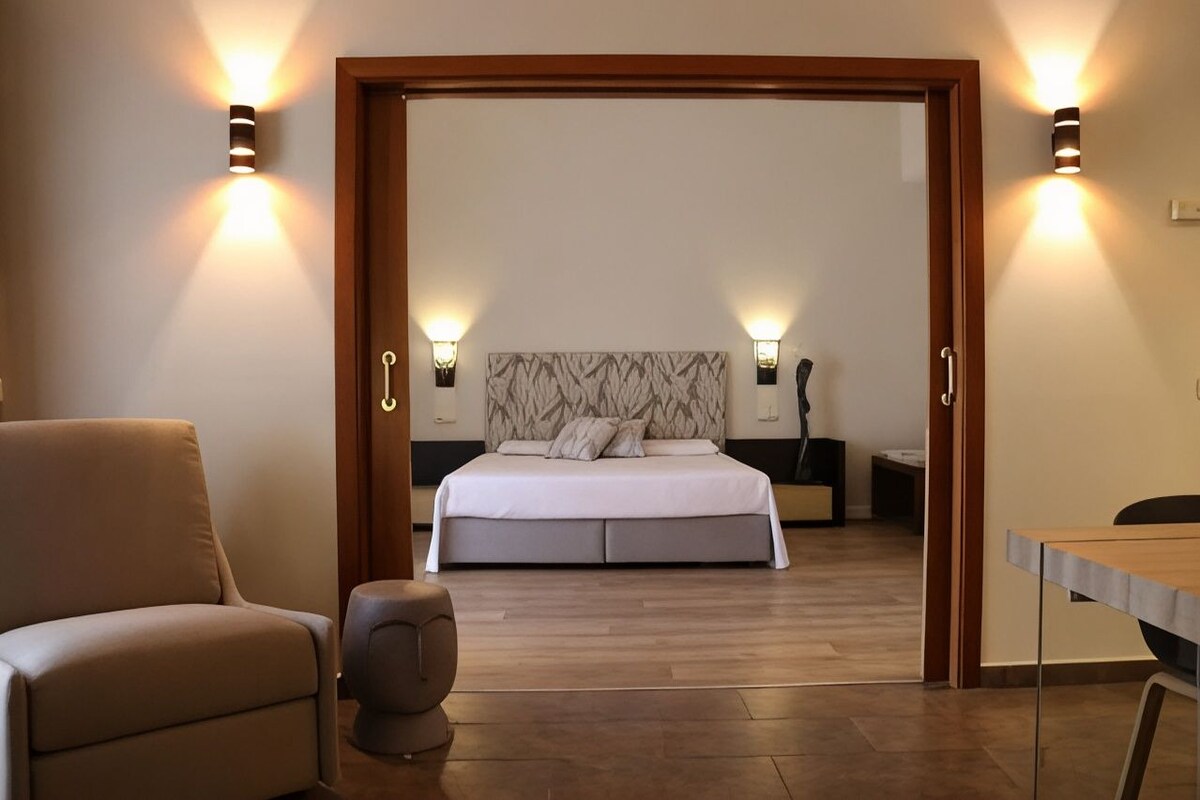 Minibar, in-room safe, desk, blackout drapes