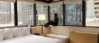 Aura Hotel Times Square