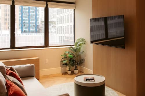 Penthouse (Suite) | Egyptian cotton sheets, premium bedding, in-room safe, blackout curtains