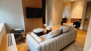 Penthouselejlighed (Suite) | Egyptiske bomuldslagner, premium-sengetøj, pengeskab på værelset