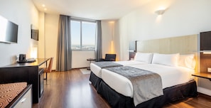 Couette en duvet d'oie, coffres-forts dans les chambres, bureau