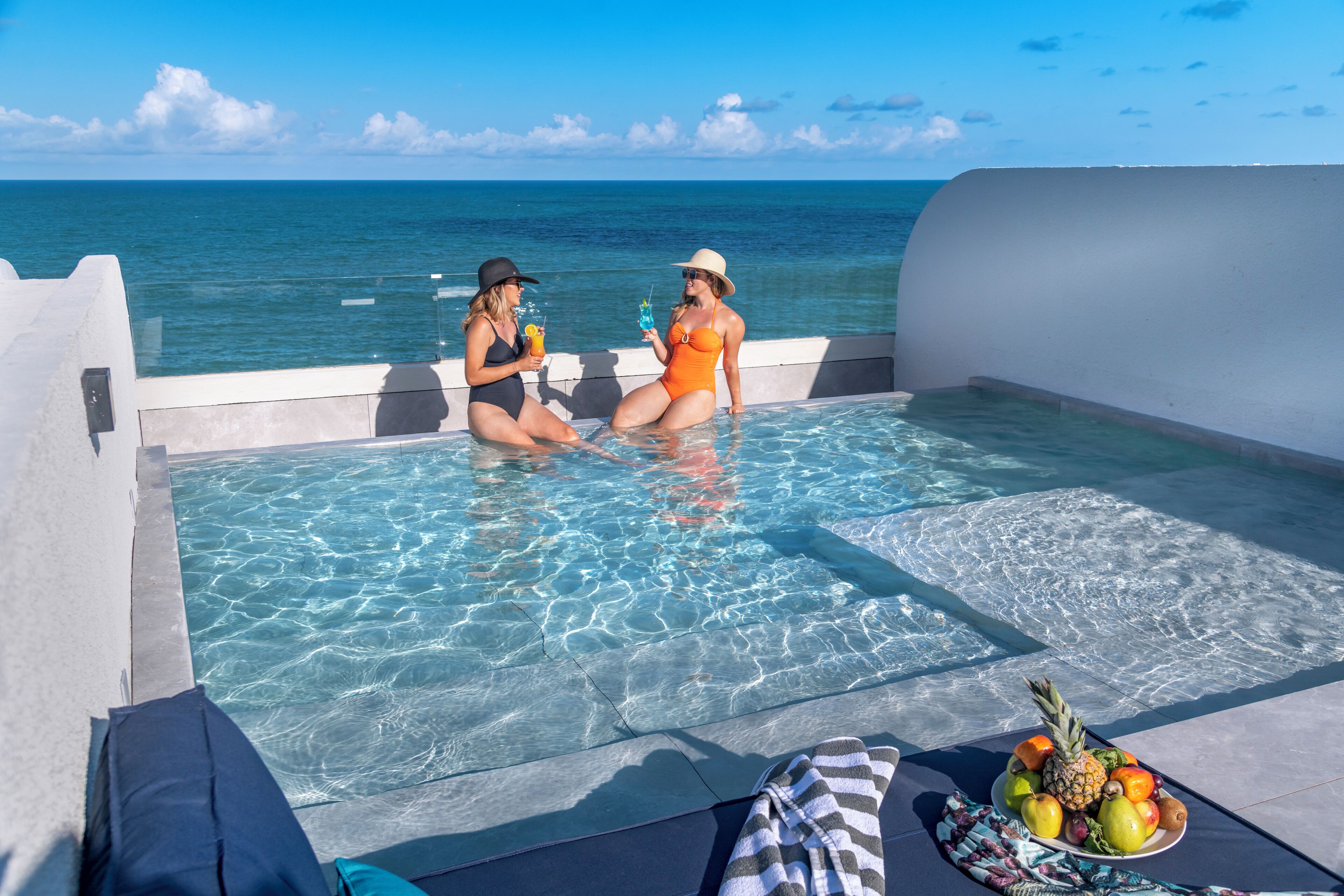 premium suite | terrace/patio