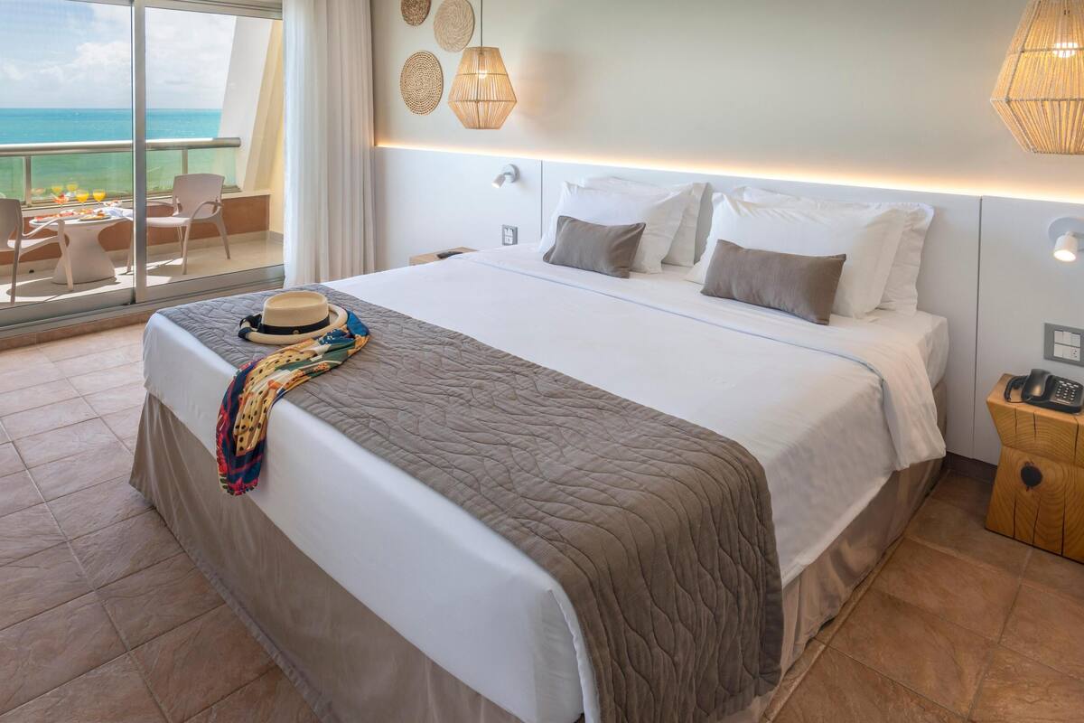 1 Schlafzimmer, Minibar, Zimmersafe, individuell dekoriert